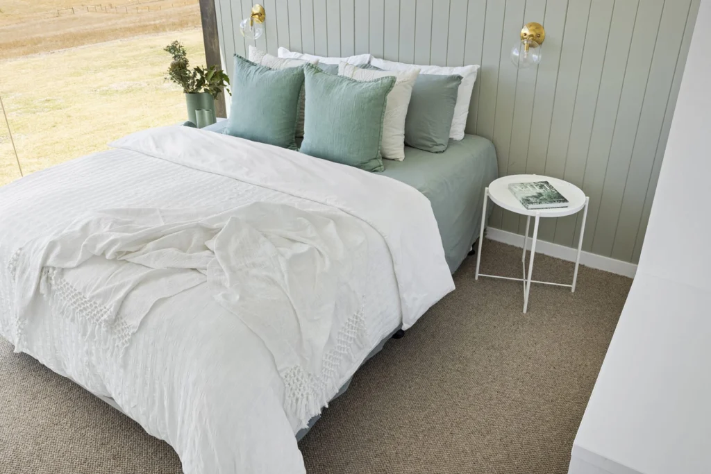 Nobby wool carpet in Pepita installed in a room